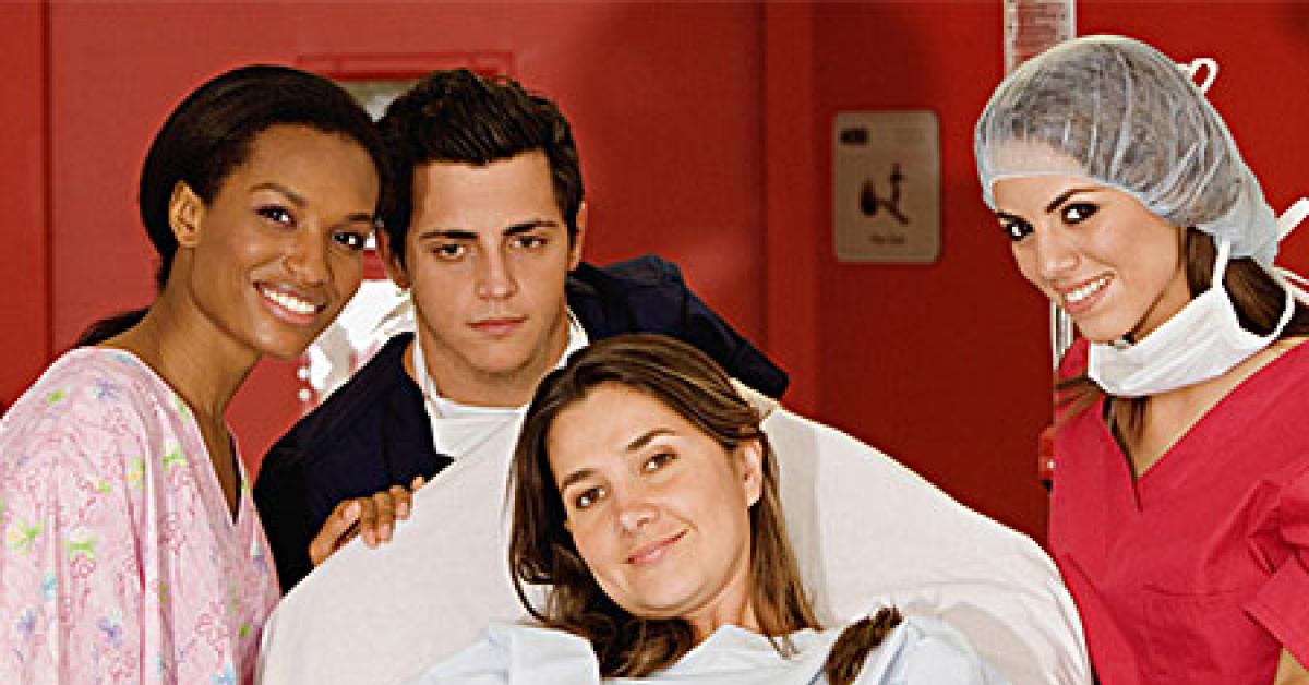 02b50857 nurses and patient web