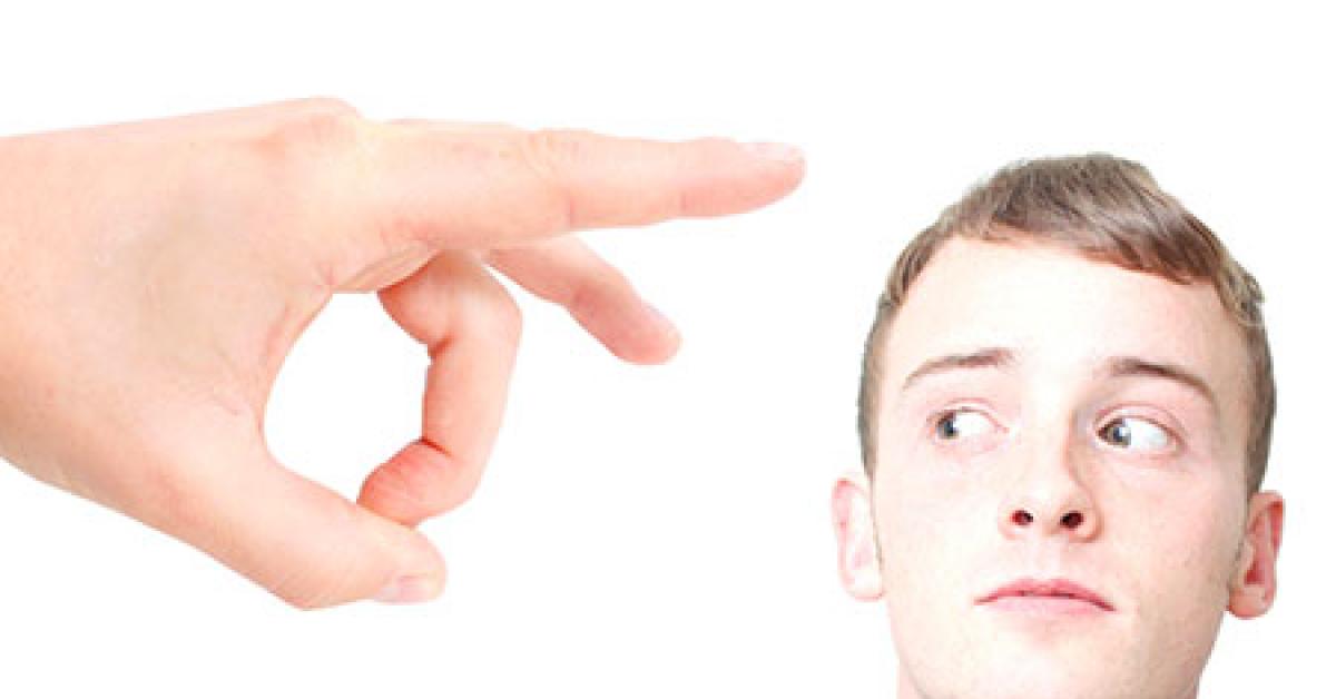 02g71424 hand face web