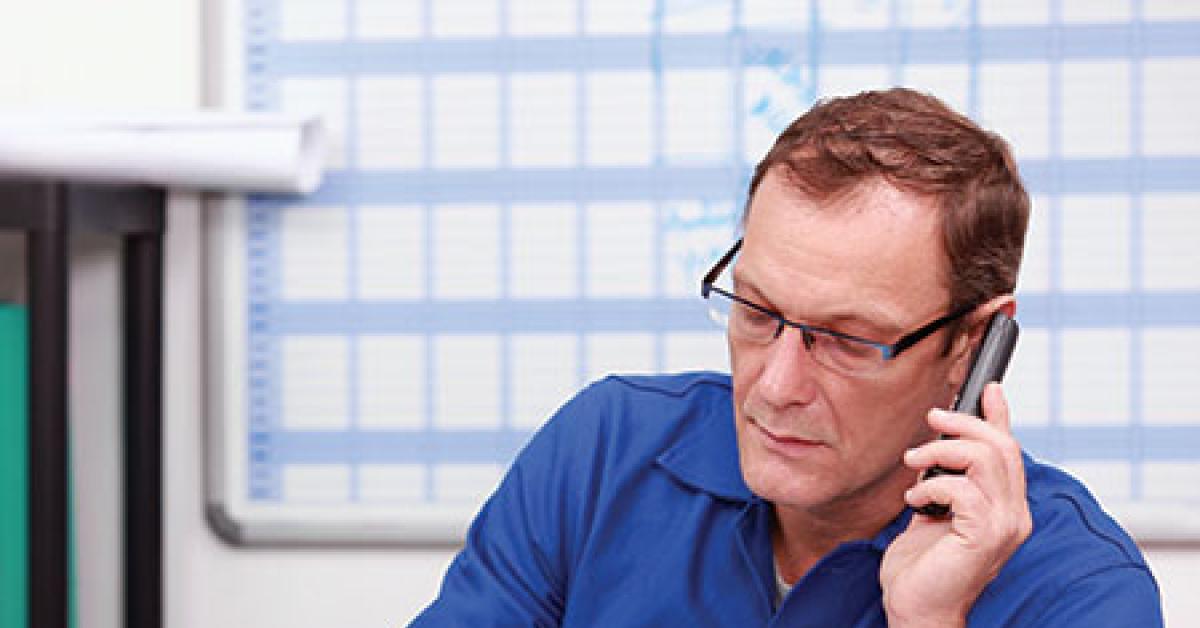 3138 00146 maintenance guy web