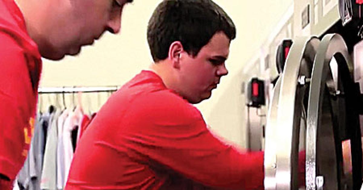 kansas city laundry employees web