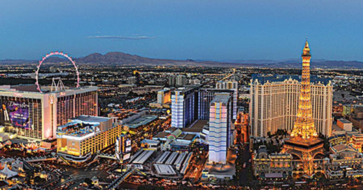 las vegas strip panorama web
